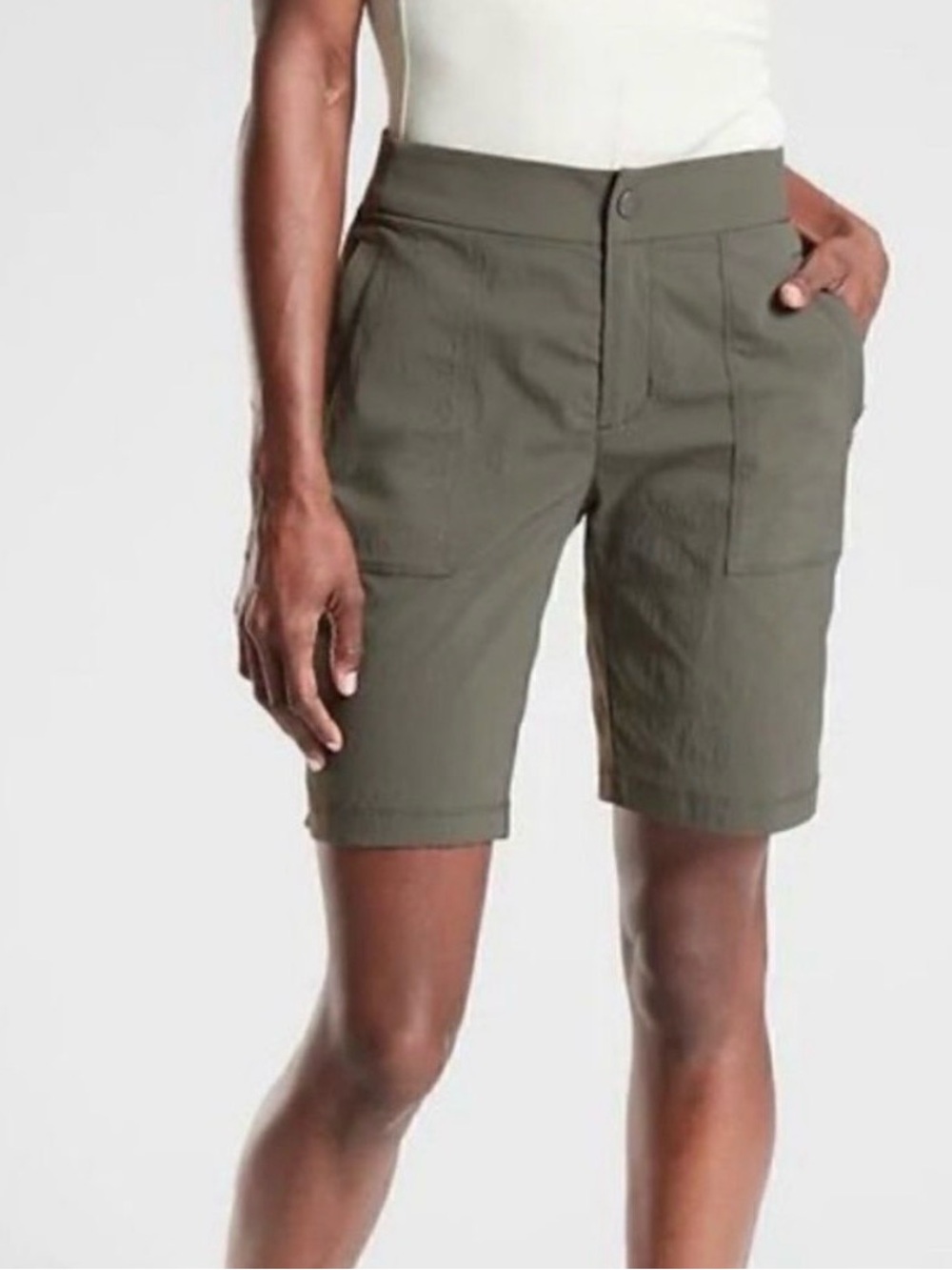 Athleta Trekkie Bermuda 2.0 Mointain Olive Shorts Women’s 16 Nylon